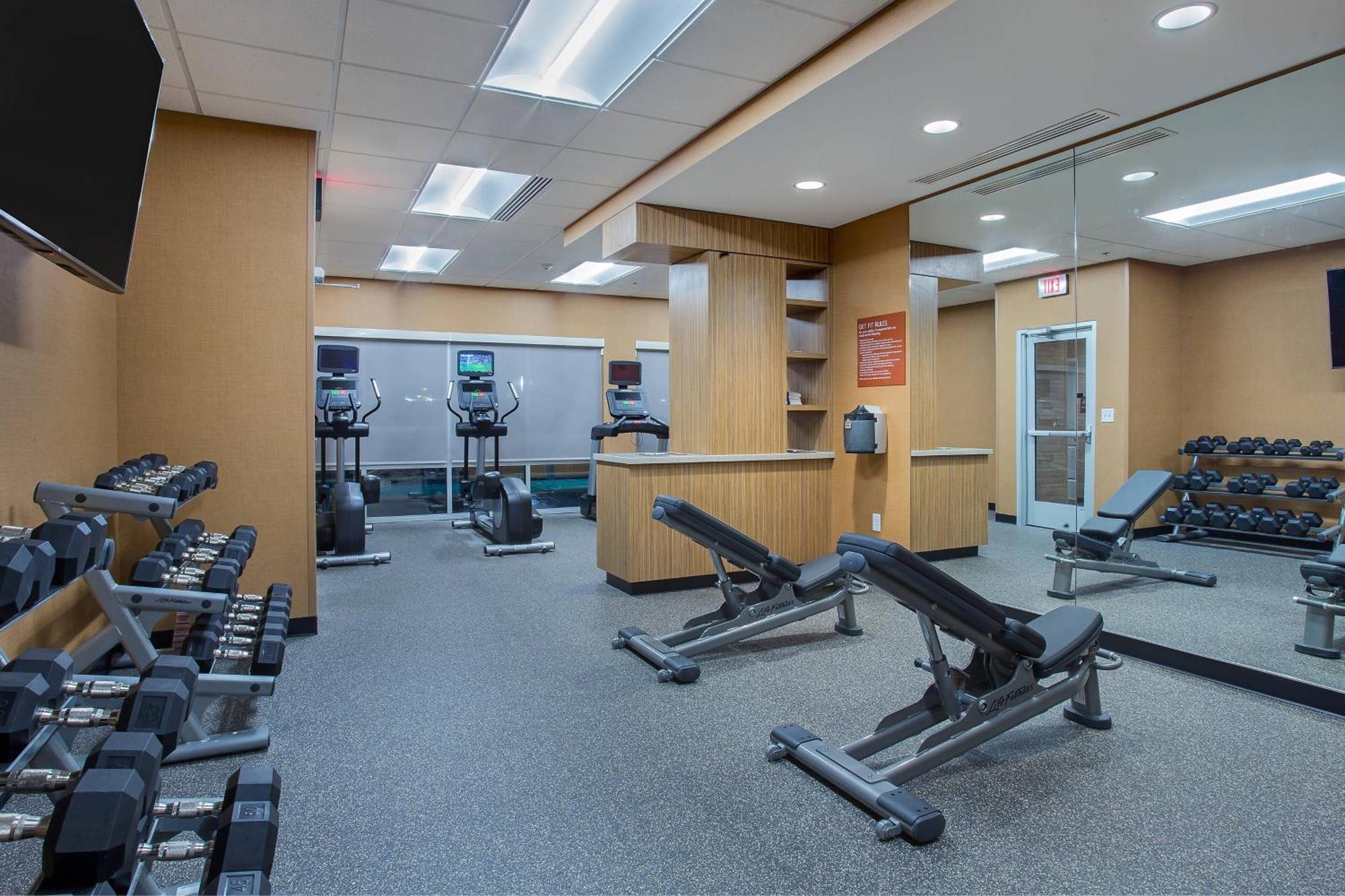 Towneplace Suites By Marriott Knoxville Ок-Ридж Экстерьер фото