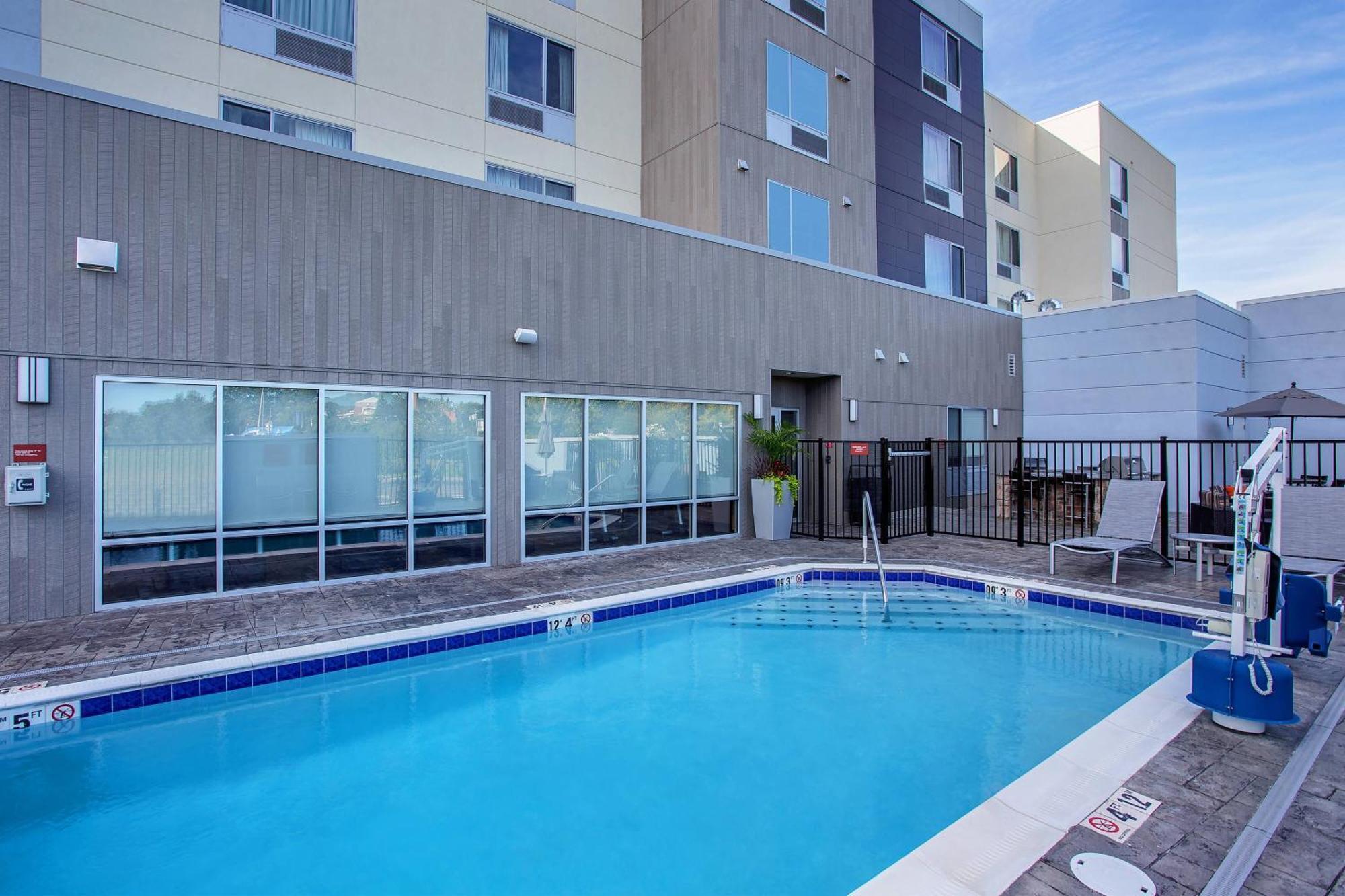Towneplace Suites By Marriott Knoxville Ок-Ридж Экстерьер фото