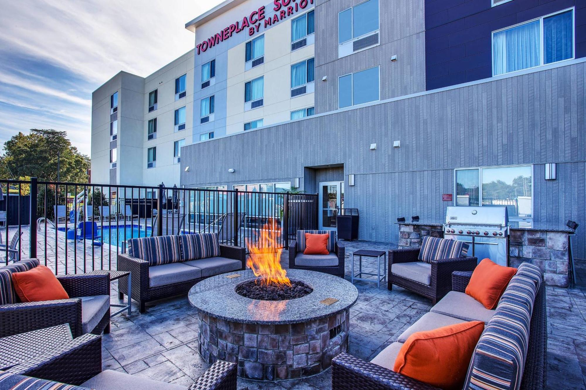 Towneplace Suites By Marriott Knoxville Ок-Ридж Экстерьер фото